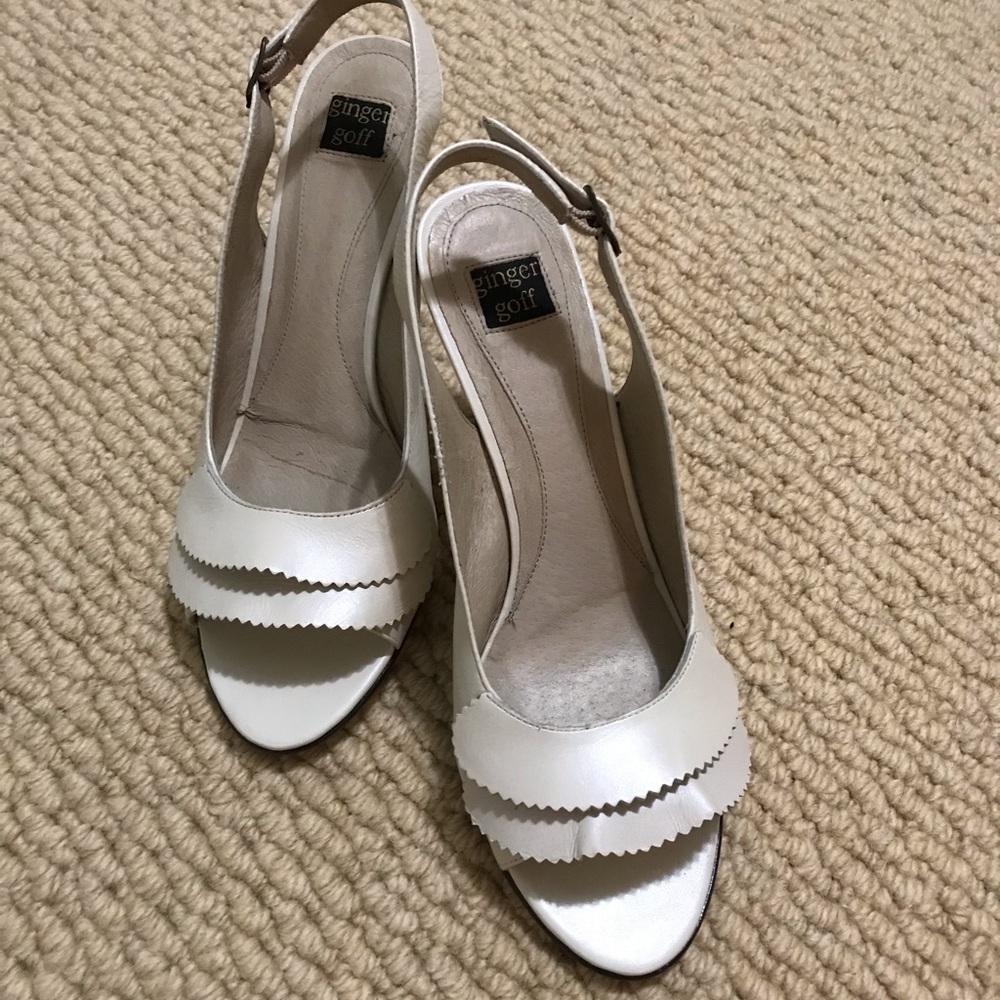 💥Ruffle toe heel shoes